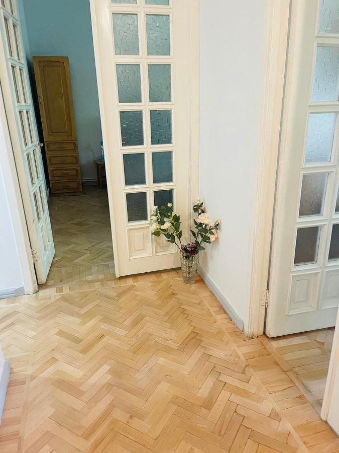 Spacious 2 Bedrooms In The Center Of Jerevan Buitenkant foto
